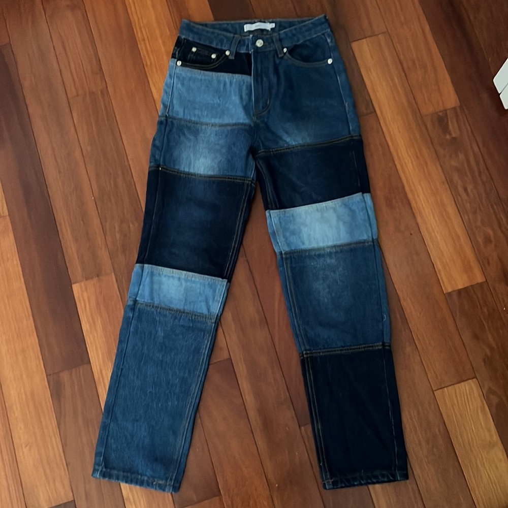 ADIKA jeans